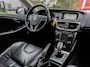 Volvo V40 1.6 D2 Momentum | PARKEER CAMERA | LEDER ZWART | CRUISE / CLIMATE CONTR | VOL ONDERHOUD | TREKHAAK !
