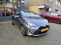 Toyota Yaris 1.5 Hybrid Premium Automaat / Airco/ Navigatie, Cruise/ Apple carplay/ Camera/ LED/ LMV/ Panodak/ Alcantara bekleding