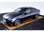BMW 3-Serie 320i Executive Edition Sport Line - Head up - Sportstoelen - Cruise control - PDC voor/achter - Geluidswerende ruiten voor - Elektrisch verwarmde voorstoelen -