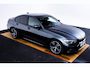 BMW 3-Serie 320i Executive Edition Sport Line - Head up - Sportstoelen - Cruise control - PDC voor/achter - Geluidswerende ruiten voor - Elektrisch verwarmde voorstoelen -