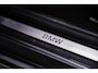 BMW 3-Serie 320i Executive Edition Sport Line - Head up - Sportstoelen - Cruise control - PDC voor/achter - Geluidswerende ruiten voor - Elektrisch verwarmde voorstoelen -