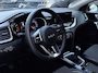 Kia Xceed 1.0 T-GDi DynamicLine | Trekhaak | Achteruitrijcamera | Parkeersensoren achter | Apple/Android Carplay | Navi | Climate Control | LMV