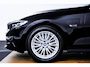 BMW 3-Serie Touring 320e Luxury Line - Trekhaak - Panoramadak - Active Cruise Control - Stuurwielrand verwarmd - Elektrisch verstelbare/verwarmde stoelen - Geluiddempende/Getinte ruiten - Parking Assistant -