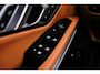 BMW 3-Serie Touring 320e Luxury Line - Trekhaak - Panoramadak - Active Cruise Control - Stuurwielrand verwarmd - Elektrisch verstelbare/verwarmde stoelen - Geluiddempende/Getinte ruiten - Parking Assistant -