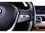 BMW 3-Serie Touring 320e Luxury Line - Trekhaak - Panoramadak - Active Cruise Control - Stuurwielrand verwarmd - Elektrisch verstelbare/verwarmde stoelen - Geluiddempende/Getinte ruiten - Parking Assistant -