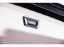 BMW 3-Serie Touring 320e Luxury Line - Trekhaak - Panoramadak - Active Cruise Control - Stuurwielrand verwarmd - Elektrisch verstelbare/verwarmde stoelen - Geluiddempende/Getinte ruiten - Parking Assistant -