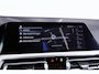 BMW 3-Serie Touring 320e Luxury Line - Trekhaak - Panoramadak - Active Cruise Control - Stuurwielrand verwarmd - Elektrisch verstelbare/verwarmde stoelen - Geluiddempende/Getinte ruiten - Parking Assistant -