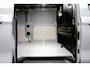 Ford E-Transit Custom 340 L2H1 Limited 71 kWh | 218pk | Camera | Keyless | Lichtmetalen Velgen | CarPlay/Android Auto | Stoelverwarming | Bijrijdersbank