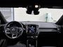 Volvo XC40 Recharge Ultimate 70 kWh | Zwenkbare trekhaak | Panoramadak | Adaptieve cruise | Harman Kardon | Blis |