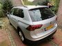 Volkswagen Tiguan 1.5 TSI ACT Comfortline l Unieke kmstand! l Dealeronderhouden l Navigatie l Climate Control l Trekhaak l Adaptive Cr Control l