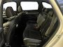 Kia Sorento 1.6 T-GDi Plug-in Hybrid 4WD ExecutiveLine 7p Apple Carplay / Android Auto | Navigatiesysteem | Elektrisch Verstelbare Voorstoelen | Bestuurdersstoel Met Geheugen | Stoelkoeling + Stoelverwarming | Stuurverwarming | Elektrisch Bedienbare Achterklep | Elektrisch bedienbaar Schuif / Kanteldak | Head-Up Display | Cruise Control Adaptief | Licht + Regensensor | Rondomzicht Camera | Dodehoekdetectie | Rijstrooksensor + Correctie