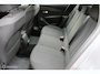 Peugeot e-208 EV Active 50 kWh, 3- fasen, Navigatie, App connect, Cruise, Clima, 4 bijna nieuwe All season banden