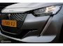 Peugeot e-208 EV Active 50 kWh, 3- fasen, Navigatie, App connect, Cruise, Clima, 4 bijna nieuwe All season banden