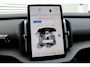 Volvo EX30 P5 Long Range Plus Black Edition Europa 69 kWh | Elektrisch Verstelbare Bestuurdersstoel Met Geheugen | Elektrisch Verstelbare Passagiersstoel | Harman/Kardon | Stuurverwarming | Stoelverwarming | Getint Glas | 20-inch Lichtmetalen Velgen Glossy Black/Diamond Cut | BLIS | Keyless | Elektrische Achterklep | Dark Flax Inleg | Black Interieur | Adaptieve Cruise Control | Pilot Assist | Achteruitrijcamera |