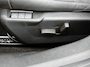 Citroën E-C4 Shine 50 kWh 136pk | Accu 91% | Navigatie | Panoramisch schuif-kanteldak | 360° Camera | Lederen comfortstoel elektrisch+verwarmd+massage | Climate Control | Adaptieve Cruise Control | Full Led koplampen | Head-up display | Parkeersensoren v+a | Keyless | Dodehoeksensor | Apple Carplay / Android Auto | Bluetooth | DAB+ radio | Donker getint glas | 18" lichtmetalen velgen |