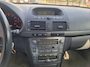 Toyota Avensis Wagon 2.0 VVTi Linea Luna