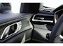 Lynk & Co 01 276PK Automaat Core / Adaptieve cruise control / Stoel - en stuurwielverarming / Parkeersensoren met camera / Apple carplay /Metallic lak / 19" lichtmetalen velgen