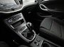 Opel Astra Sports Tourer 1.4 Turbo Business+ 150Pk (APPLE CARPLAY, NAVIGATIE, CLIMATE, CAMERA, SPORTSTOELEN, LM VELGEN, CRUISE, NIEUWSTAAT)