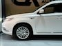 Mitsubishi Outlander 2.4 PHEV Intense+ / Lederen Bekleding / Keyless / Stoel Verwarming / Elektrische Stoelen / Ect... /