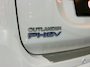 Mitsubishi Outlander 2.4 PHEV Intense+ / Lederen Bekleding / Keyless / Stoel Verwarming / Elektrische Stoelen / Ect... /