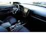Mitsubishi Outlander 2.4 PHEV Instyle | Trekhaak | Schuif-/ Kanteldak | Stoel & Stuurverwarming | 360° Camera |