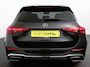 Mercedes-Benz C-klasse Estate 200 AMG Line Climate control Achteruitrijcamera Wegklapbare trekhaak Navigatie Dodehoek assistent LED Sfeerverlichting Adaptieve cruise control Verwarmde voorstoelen Elektrische kofferbak