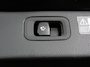 Mercedes-Benz C-klasse Estate 200 AMG Line Climate control Achteruitrijcamera Wegklapbare trekhaak Navigatie Dodehoek assistent LED Sfeerverlichting Adaptieve cruise control Verwarmde voorstoelen Elektrische kofferbak