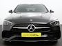 Mercedes-Benz C-klasse Estate 200 AMG Line Climate control Achteruitrijcamera Wegklapbare trekhaak Navigatie Dodehoek assistent LED Sfeerverlichting Adaptieve cruise control Verwarmde voorstoelen Elektrische kofferbak