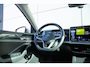 Volkswagen Passat Variant 1.5 eHybrid 204pk Business | SoH 102% | Voorstoelen Verwarmd | Achteruitrijcamera | Apple Carplay/Android Auto | Adaptive Cruise | Trekhaak