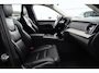 Volvo XC90 2.0 T8 FACELIFT Plug-in hybrid AWD Ultra Dark | 455 PK | Panoramadak | Bowers & Wilkins | Luchtvering | Trekhaak | Volvo XC90 2.0 T8 FACELIFT Plug-in hybrid AWD Ultra Dark met 2.0 liter 4-cilinder benzinemotor en plug-in hybride aandrijving, voorzien van panoramadak, Bowers & Wilkins premium audiosysteem,