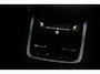 Volvo XC90 2.0 T8 FACELIFT Plug-in hybrid AWD Ultra Dark | 455 PK | Panoramadak | Bowers & Wilkins | Luchtvering | Trekhaak | Volvo XC90 2.0 T8 FACELIFT Plug-in hybrid AWD Ultra Dark met 2.0 liter 4-cilinder benzinemotor en plug-in hybride aandrijving, voorzien van panoramadak, Bowers & Wilkins premium audiosysteem,