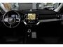 Volvo XC90 2.0 T8 FACELIFT Plug-in hybrid AWD Ultra Dark | 455 PK | Panoramadak | Bowers & Wilkins | Luchtvering | Trekhaak | Volvo XC90 2.0 T8 FACELIFT Plug-in hybrid AWD Ultra Dark met 2.0 liter 4-cilinder benzinemotor en plug-in hybride aandrijving, voorzien van panoramadak, Bowers & Wilkins premium audiosysteem,