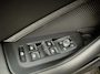 Volkswagen Passat Variant 1.5 eTSI Elegance Business Navi / Carplay / Stoel- & Stuurverw. / Head-Up / Climate & Cruise Cntrl.