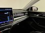 Volkswagen Passat Variant 1.5 eTSI Elegance Business Navi / Carplay / Stoel- & Stuurverw. / Head-Up / Climate & Cruise Cntrl.