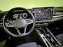 Volkswagen Passat Variant 1.5 eTSI Elegance Business Navi / Carplay / Stoel- & Stuurverw. / Head-Up / Climate & Cruise Cntrl.