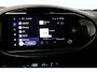 Toyota Aygo X 1.0 VVT-i S-CVT Envy | CLIMA | STOELVERWARMING | DRAADLOZE LADER | CAMERA | 18"