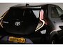Toyota Aygo X 1.0 VVT-i S-CVT Envy | CLIMA | STOELVERWARMING | DRAADLOZE LADER | CAMERA | 18"
