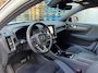 Volvo XC40 Recharge Ultimate 70 kWh / 20" Velgen / Kantel Schuifdak / Elektrische vóórstoelen /