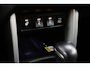 Toyota Corolla Cross Hybrid 140 Dynamic | Apple Carplay / Android Auto | Stoel-/stuurverwarming | Adaptive Cruise | Keyless | Full LED | Digitaal instrumentenpaneel | Camera | 18 inch