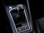 Volkswagen Golf 1.0 TSI Life 110pk | Dealer onderhouden | LED | Navigatie | Achteruitrijcamera | Cruise control | Stoel- & Stuurverwarming | Climate control | Draadloze telefoonlader |