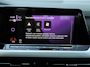 Volkswagen Golf 1.0 TSI Life 110pk | Dealer onderhouden | LED | Navigatie | Achteruitrijcamera | Cruise control | Stoel- & Stuurverwarming | Climate control | Draadloze telefoonlader |