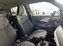 Suzuki Swift 1.2 Select Smart Hybrid Cool-Yellow Metallic