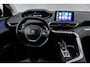Peugeot 5008 1.2 PureTech Allure Avantage | Camera | Trekhaak | Half lederen bekleding | Navigatie