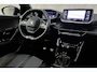 Peugeot 2008 1.2 PureTech GT-Line | Camera | Panoramadak | Half lederen bekleding | Apple Carplay