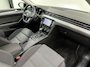 Volkswagen Passat Variant 1.5 TSI Comfort Business PANO TREKHAAK.