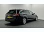 Volkswagen Passat Variant 1.5 TSI Comfort Business PANO TREKHAAK.