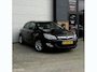 Opel Astra J 1.6 Edition / AUTOMAAT / PDC / LAGE KM / OND