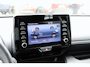 Toyota Yaris 1.5 Hybrid Dynamic, LM velgen, Keyless entry, Adaptieve cruise control, Lane assist.