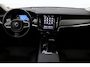 Volvo V90 T6 Ultra Dark | Panoramadak | Trekhaak | 360-camera | Head-Up | Harman/Kardon