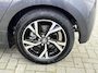 Toyota Yaris 1.5 Hybrid 115 Dynamic **STOEL EN STUURWIELVERWARMING/ PARKEERSENSOREN/ DODEHOEK DETECTIE**